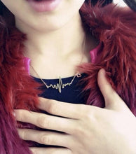 Choker Pendant Necklace