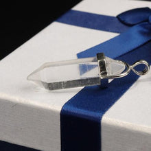 NATURAL CRYSTAL QUARTZ PENDANT NECKLACE